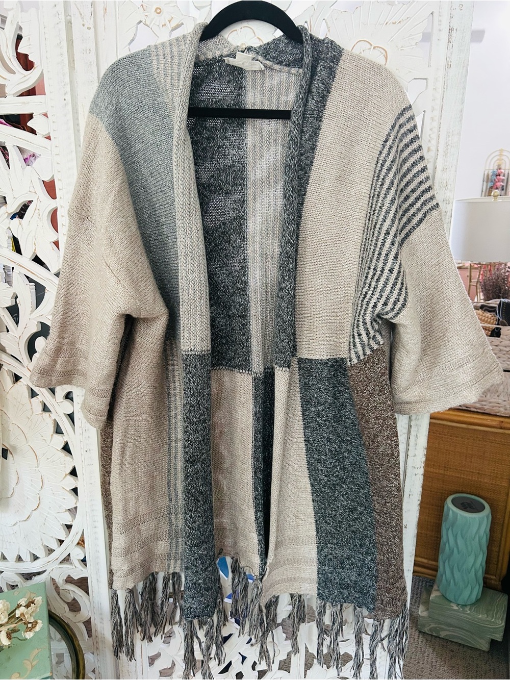 Love Riche Neutral Patchwork Open-Front Cardigan in Gray & Beige